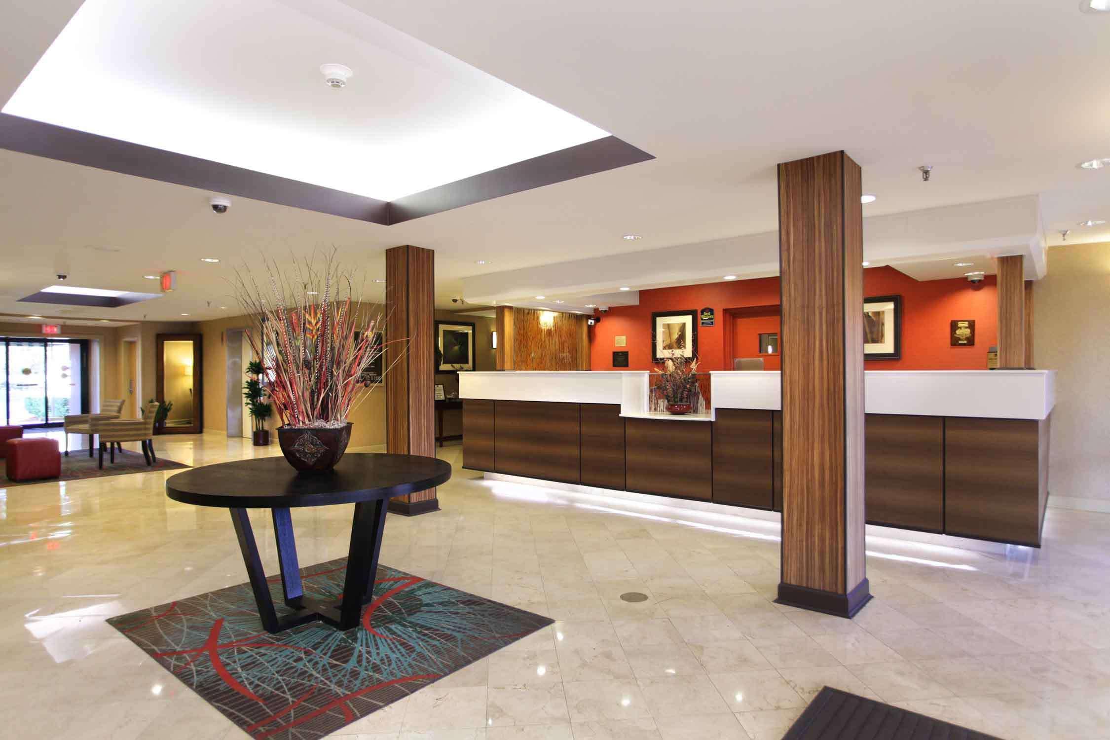 Wyndham Garden Hotel - Джэксонвиль Экстерьер фото
